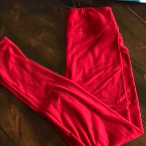 BNWOT True red OS leggings